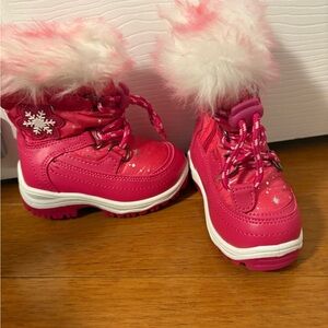 Pink Snow Boots with Fur Trim